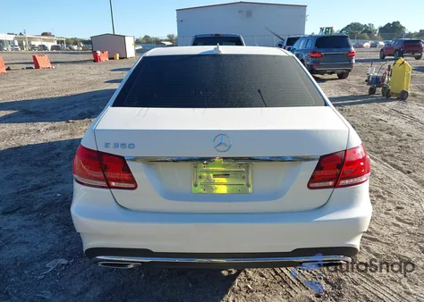 2014 Mercedes-Benz E 350 z USA, uszkodzony, nr VIN WDDHF5KB2EA828510